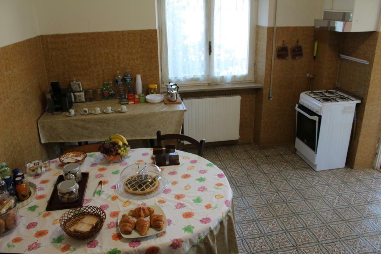 مبيت وإفطار رونسيجليونى Residenzadelia المظهر الخارجي الصورة